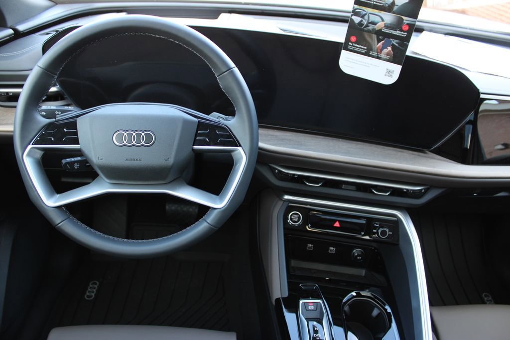 New 2025 Audi Q5 Premium Plus AWD/4WD image 10