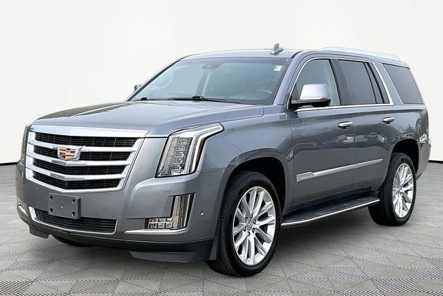 Used 2020 Cadillac Escalade Luxury image 3