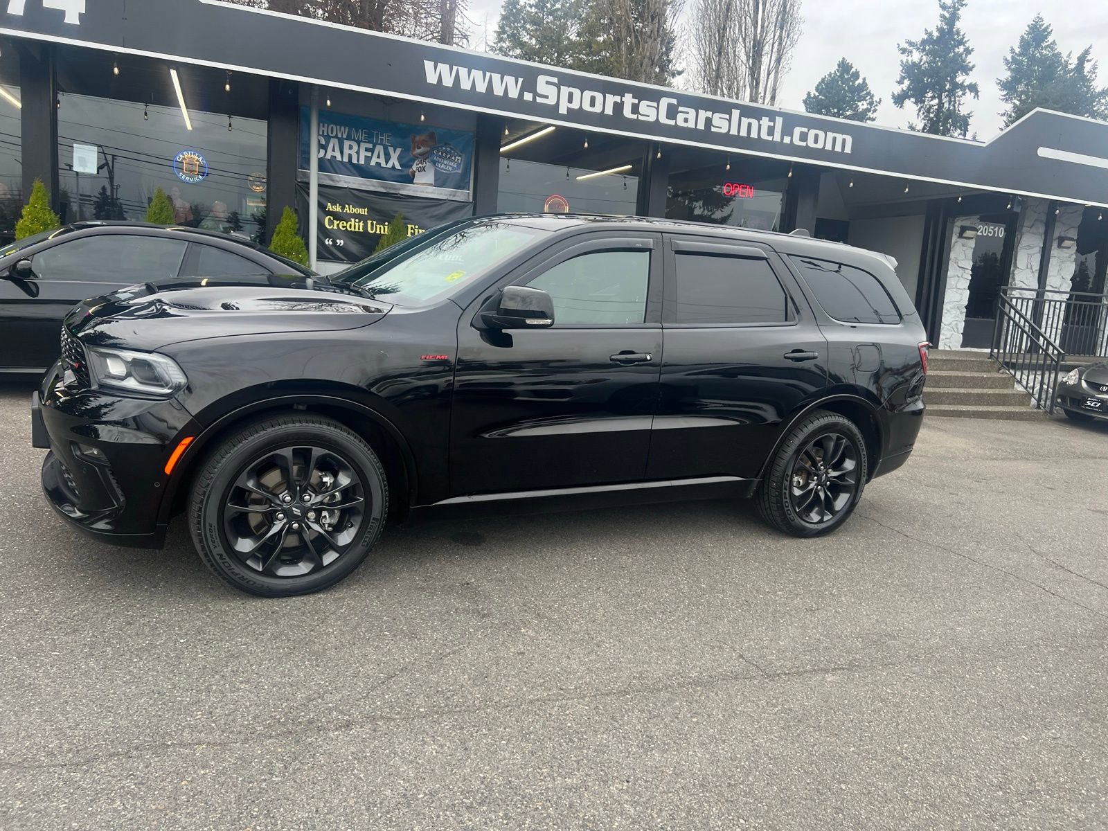 Used 2021 Dodge Durango R/T w/ SRT Interior Appearance Group image 2