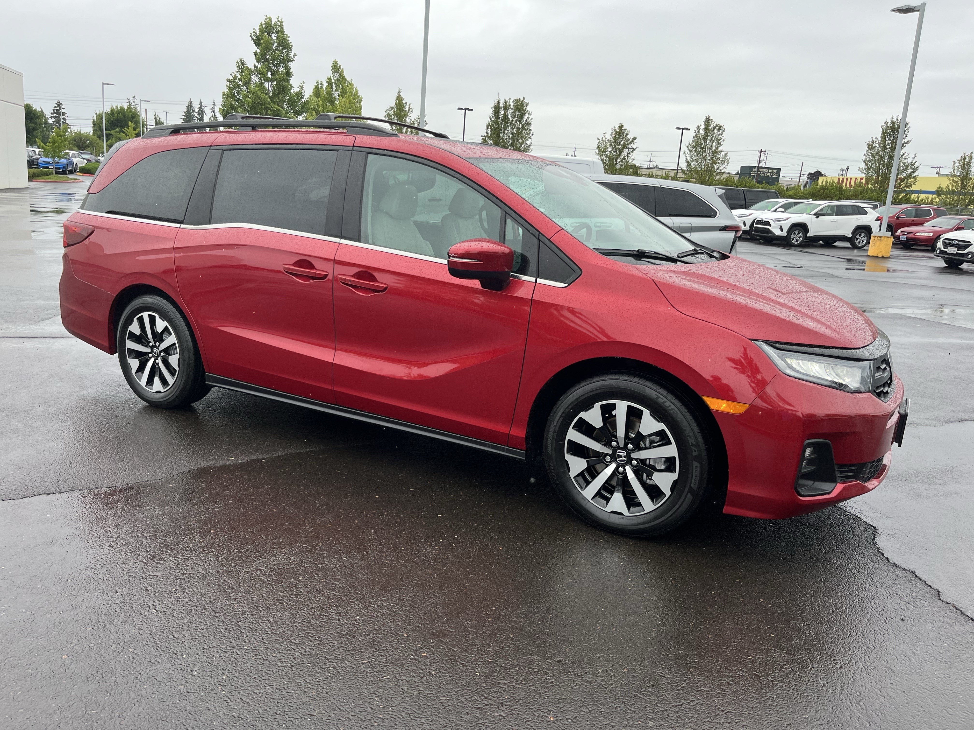 Used 2025 Honda Odyssey EX-L image 7