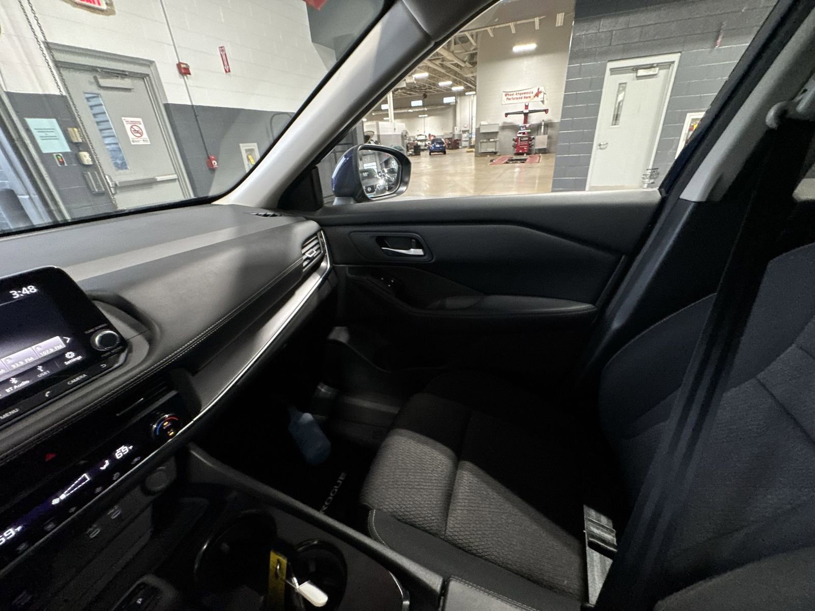 Certified 2026 Nissan Rogue SV image 3