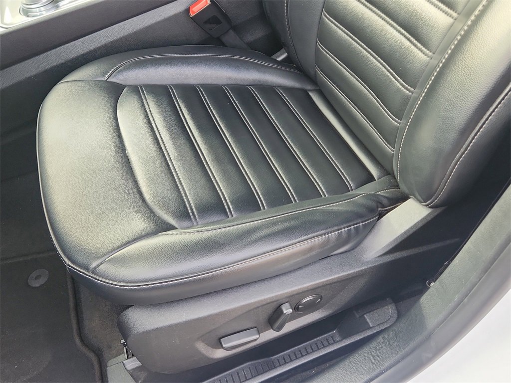 Used 2024 Ford Edge SEL w/ Convenience Package image 8