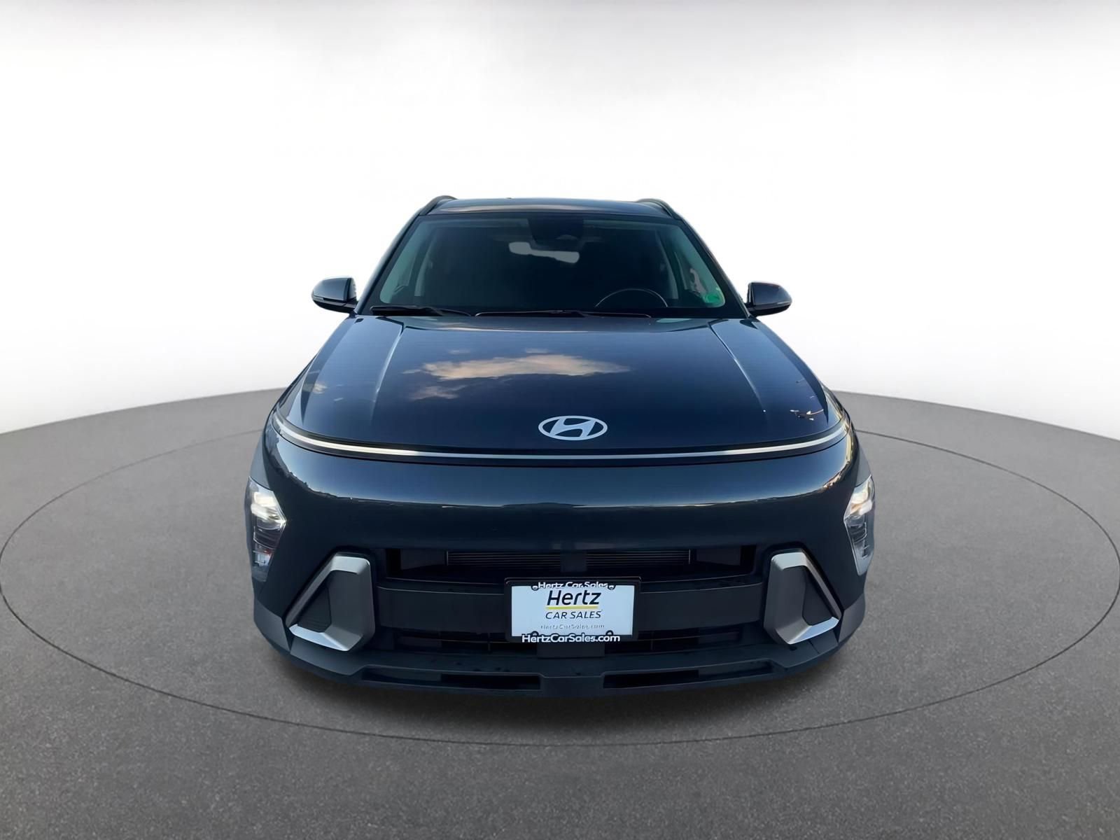 Used 2025 Hyundai Kona SEL image 4