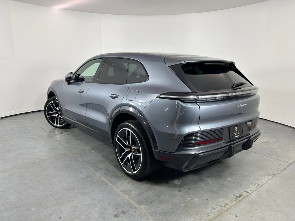New 2026 Porsche Cayenne Electric AWD/4WD image 3