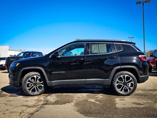 Certified 2022 Jeep Compass Limited image 6