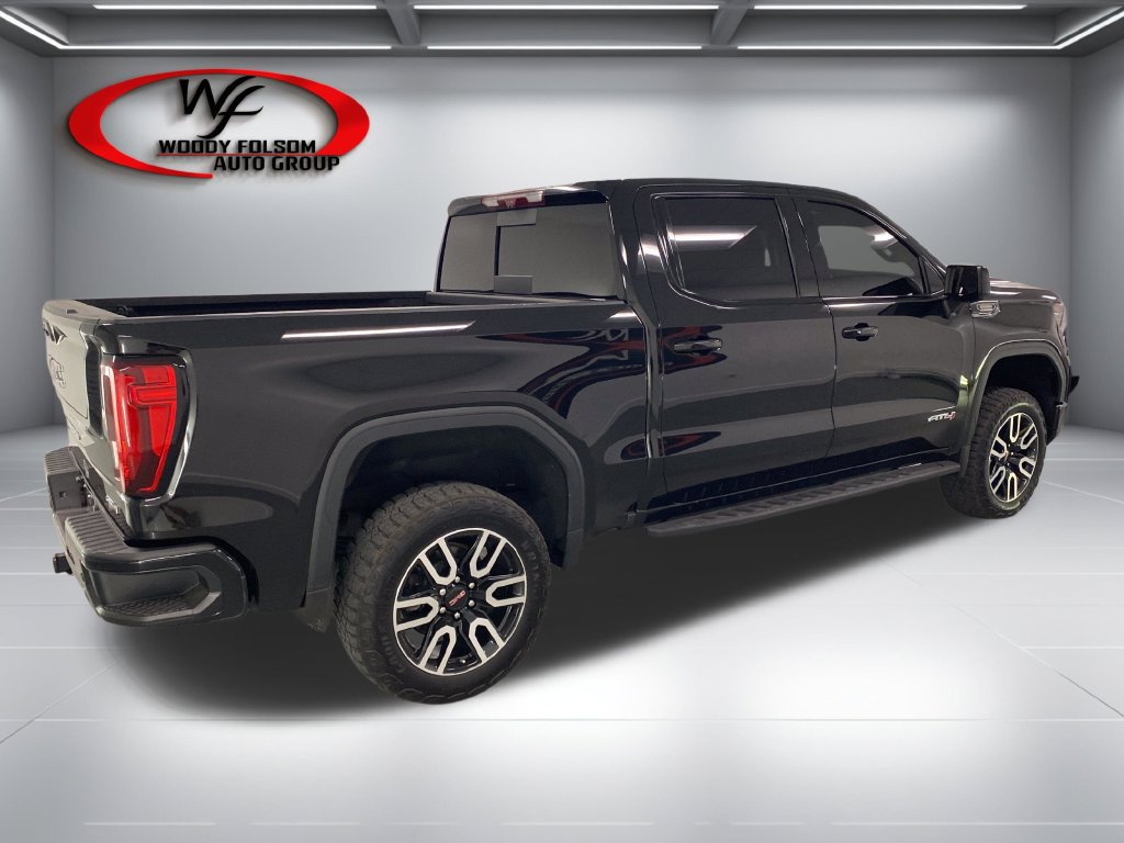 Used 2025 GMC Sierra 1500 AT4 w/ AT4 Premium Package AWD/4WD image 7
