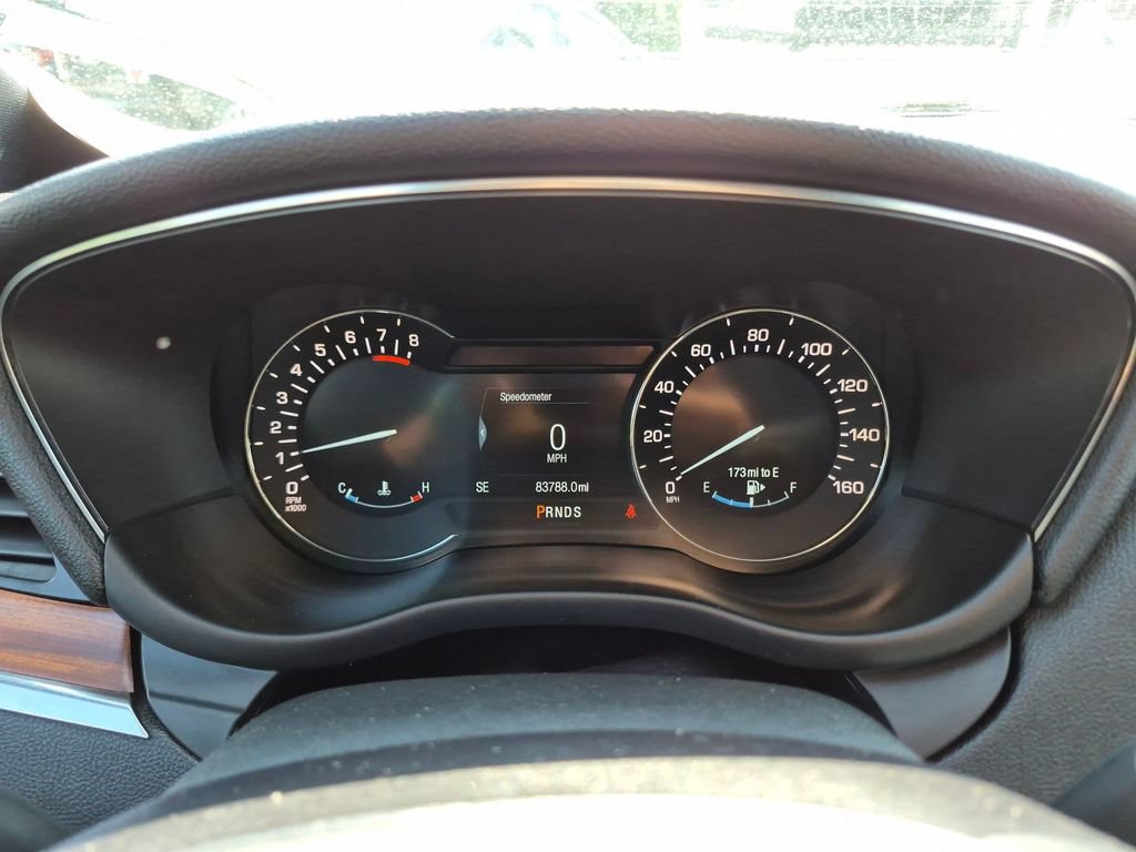 Used 2017 Lincoln MKC Select w/ Select Plus Package AWD/4WD image 14