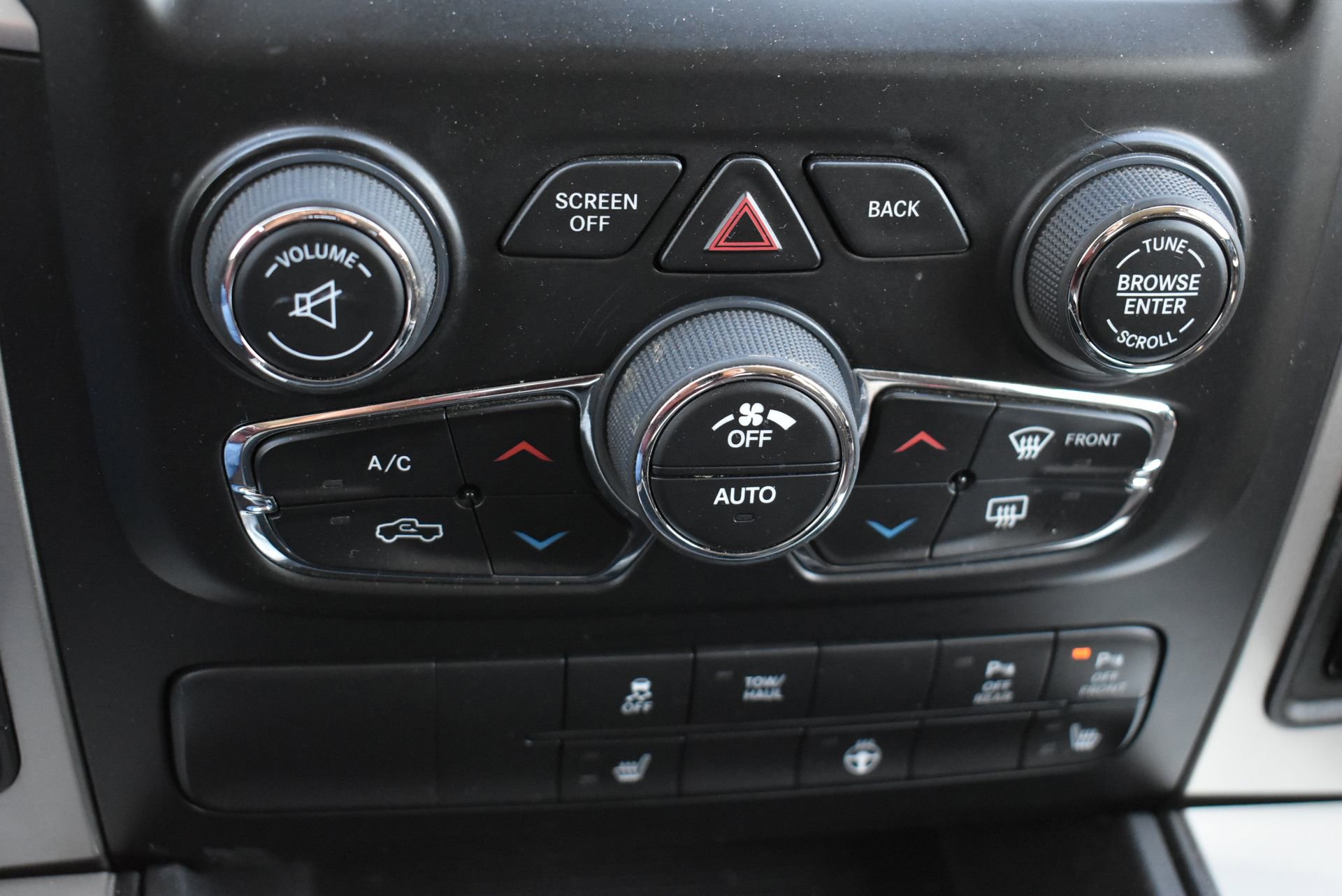 Used 2016 RAM 1500 Big Horn image 29