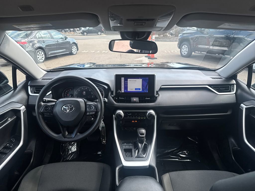 Used 2023 Toyota RAV4 LE image 11