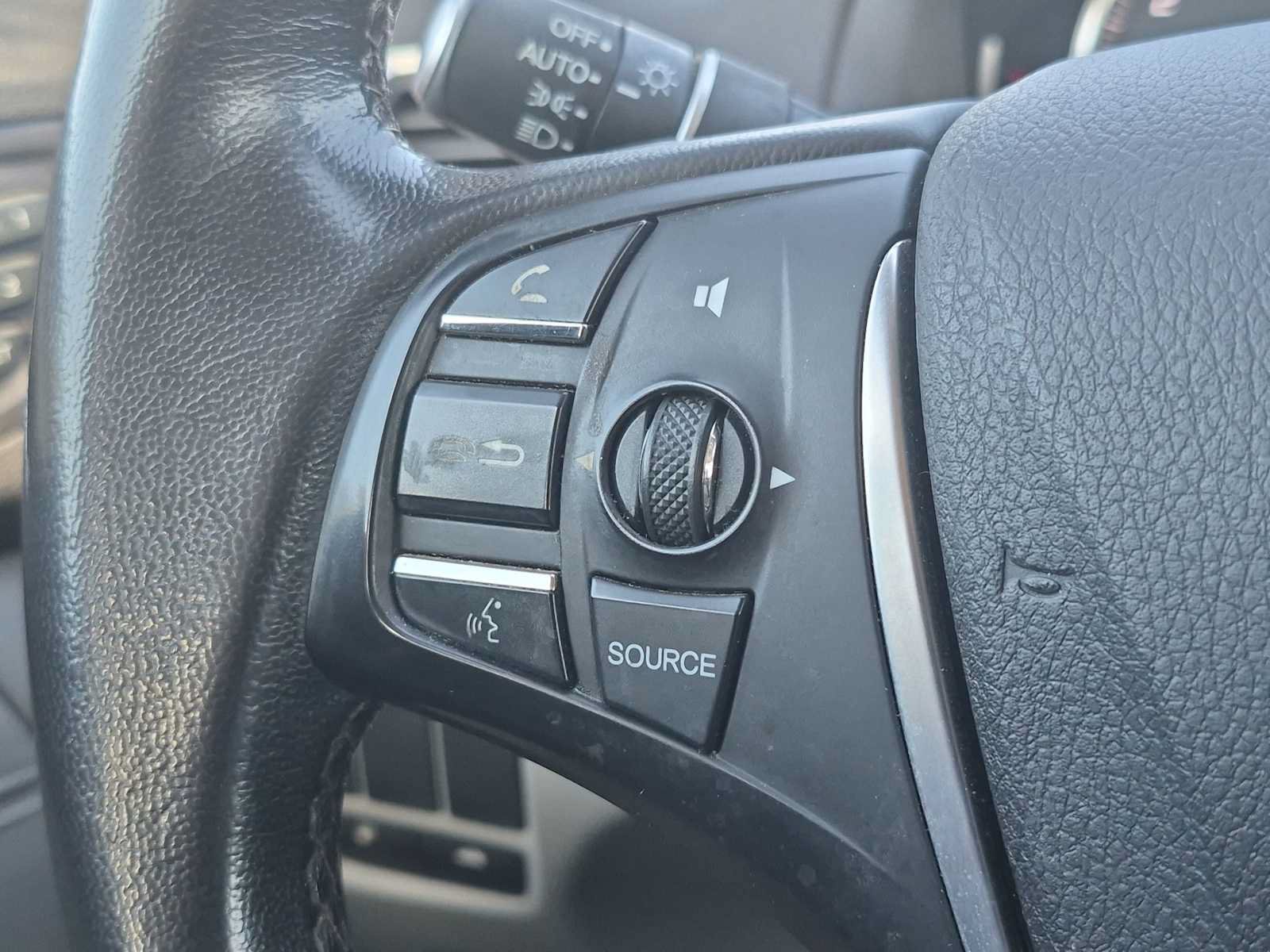 Used 2015 Acura TLX FWD image 24