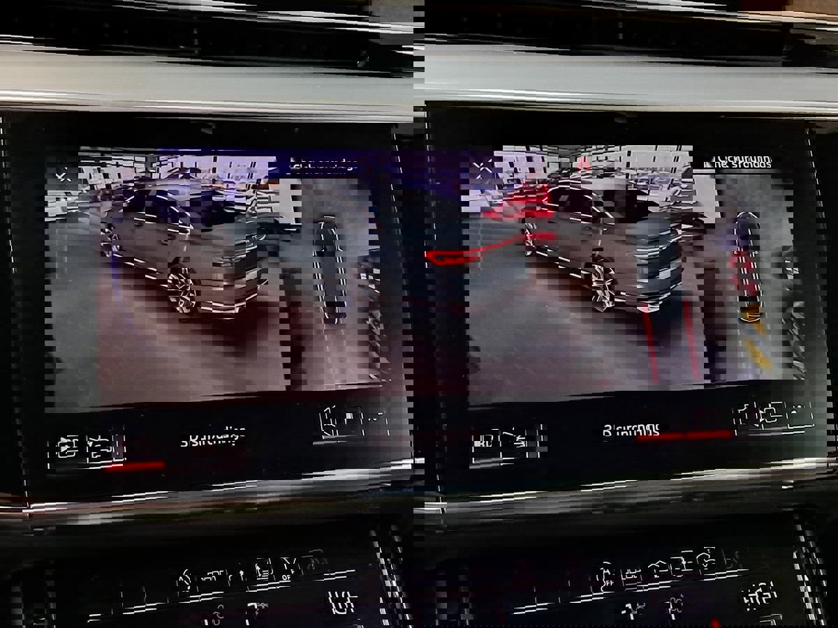 Used 2021 Audi A8 L 4.0T w/ Executive Plus Package image 28