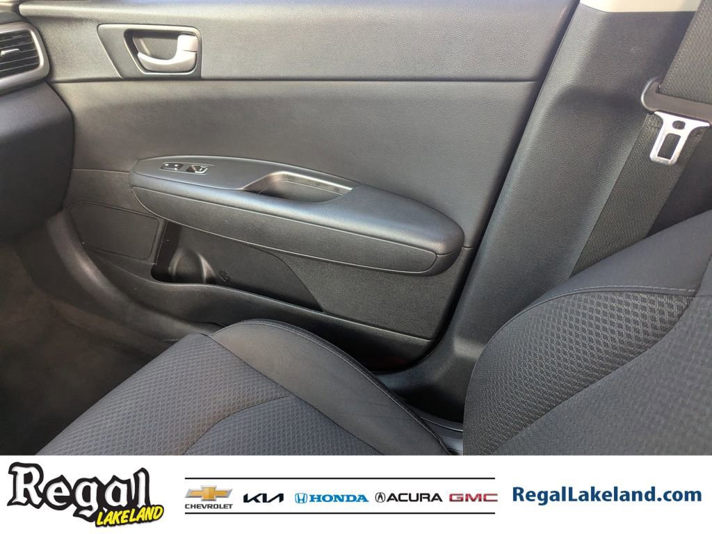 Used 2018 Kia Optima LX w/ 17" Alloy Wheels Package image 13