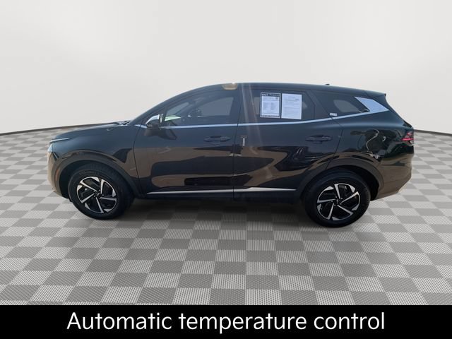 Certified 2023 Kia Sportage LX AWD/4WD image 6