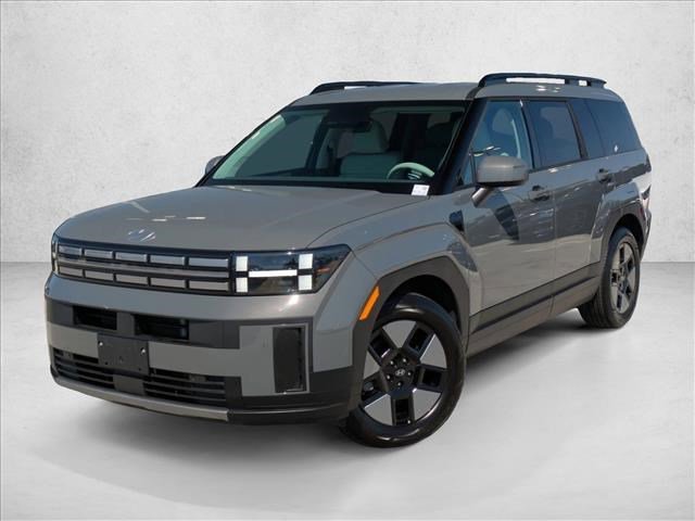 Used 2025 Hyundai Santa Fe SEL image 1