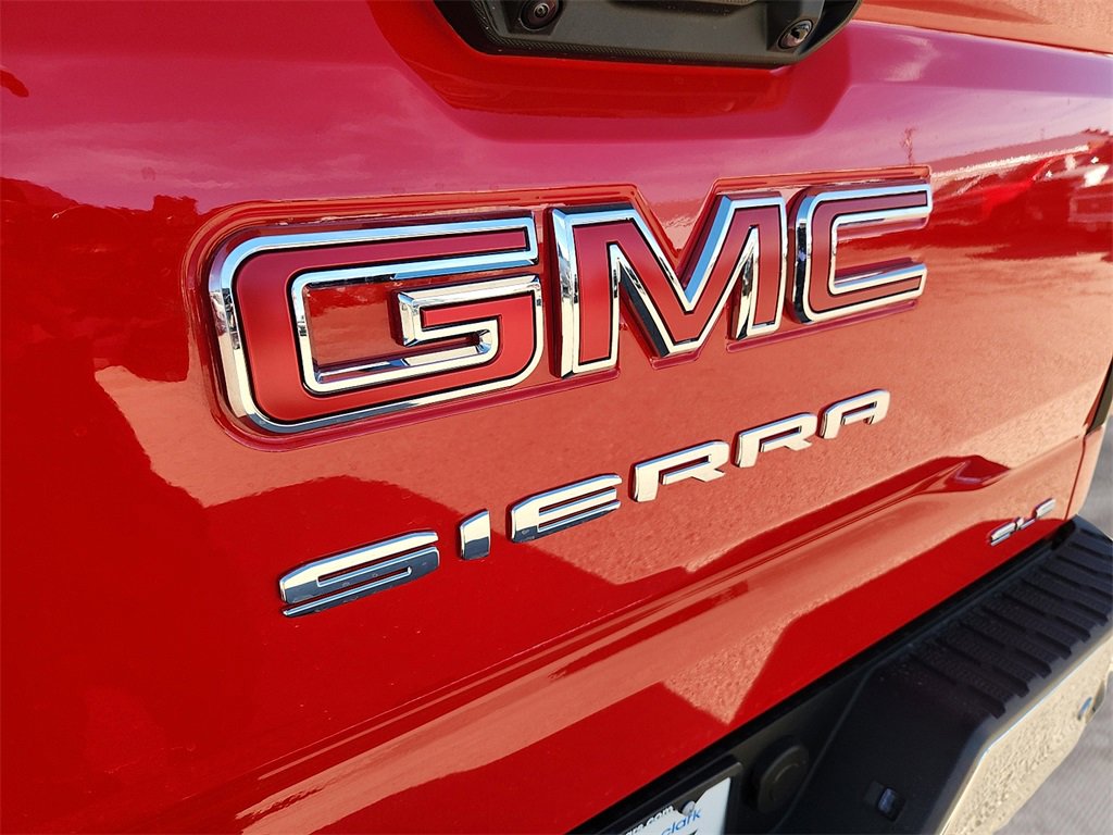 New 2026 GMC Sierra 1500 SLE w/ Preferred Package image 10