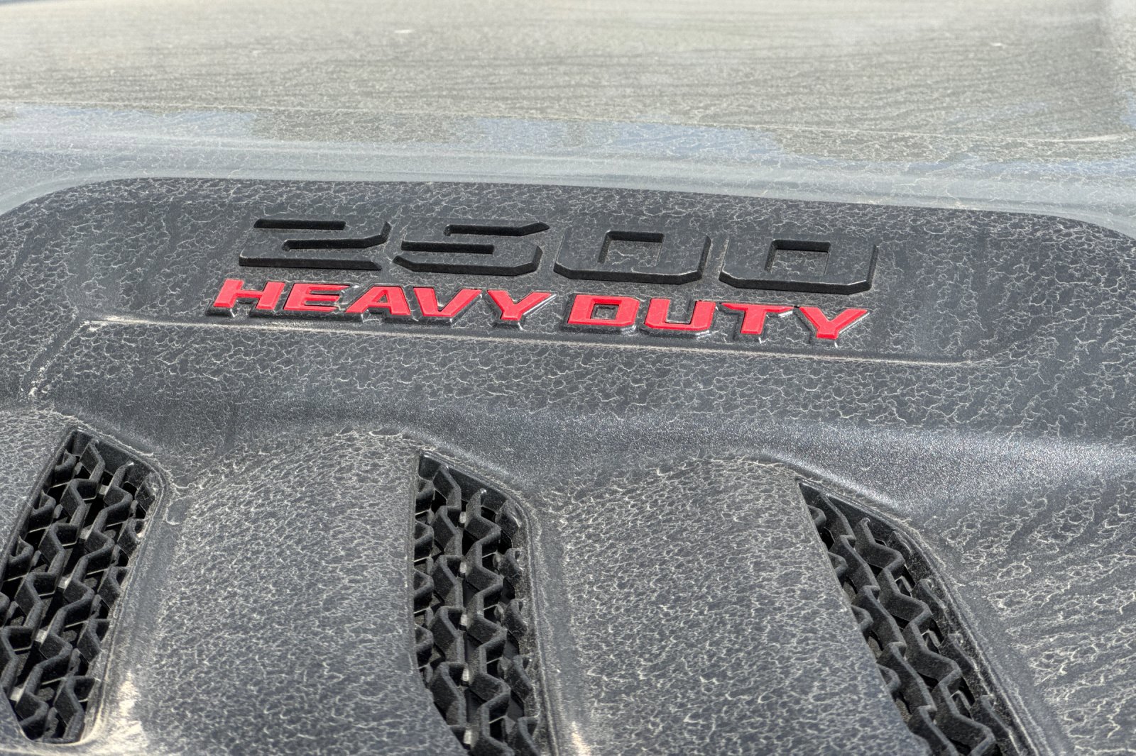 New 2026 RAM 2500 Laramie AWD/4WD image 25