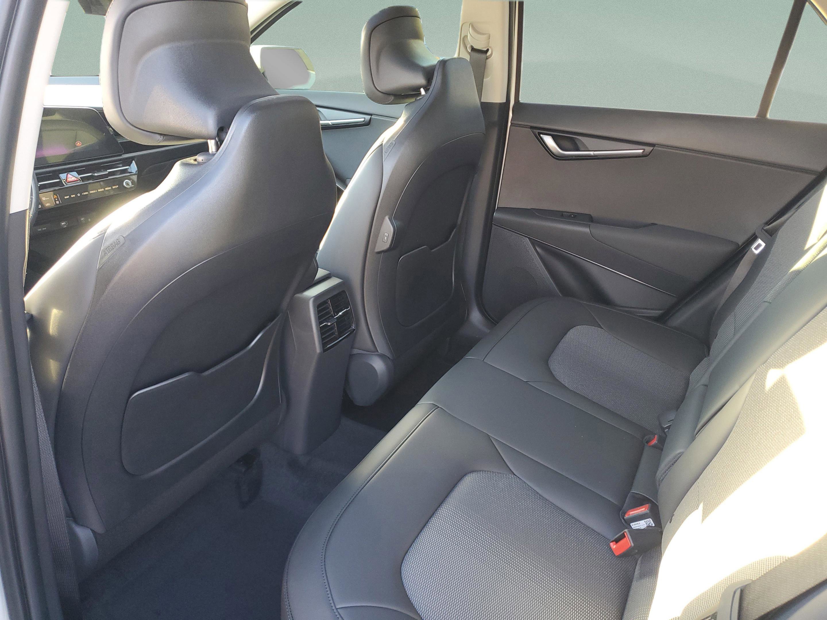 New 2026 Kia Niro EX w/ EX Premium Package image 28