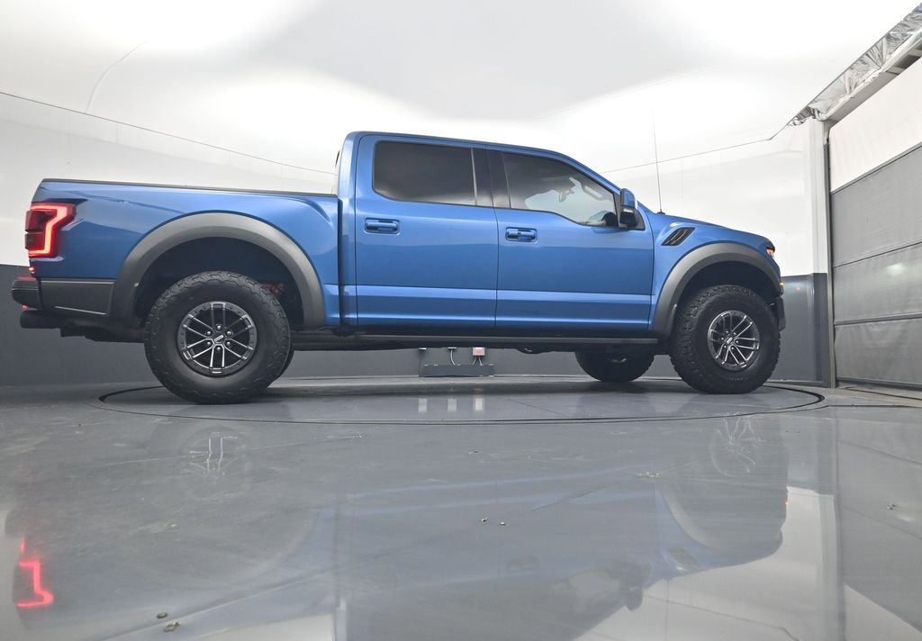 Used 2020 Ford F150 Raptor w/ Equipment Group 802A Luxury AWD/4WD image 23