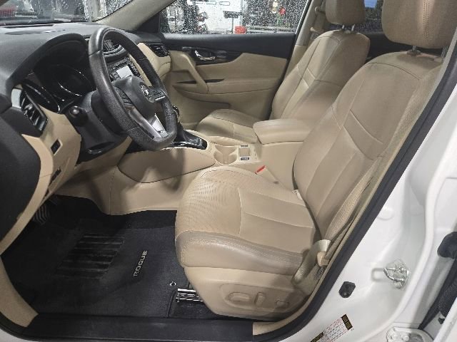 Used 2019 Nissan Rogue SL w/ Premium Package AWD/4WD image 14