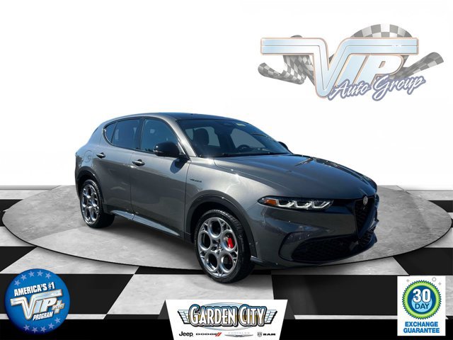 Used 2024 Alfa Romeo Tonale Veloce AWD/4WD image 1
