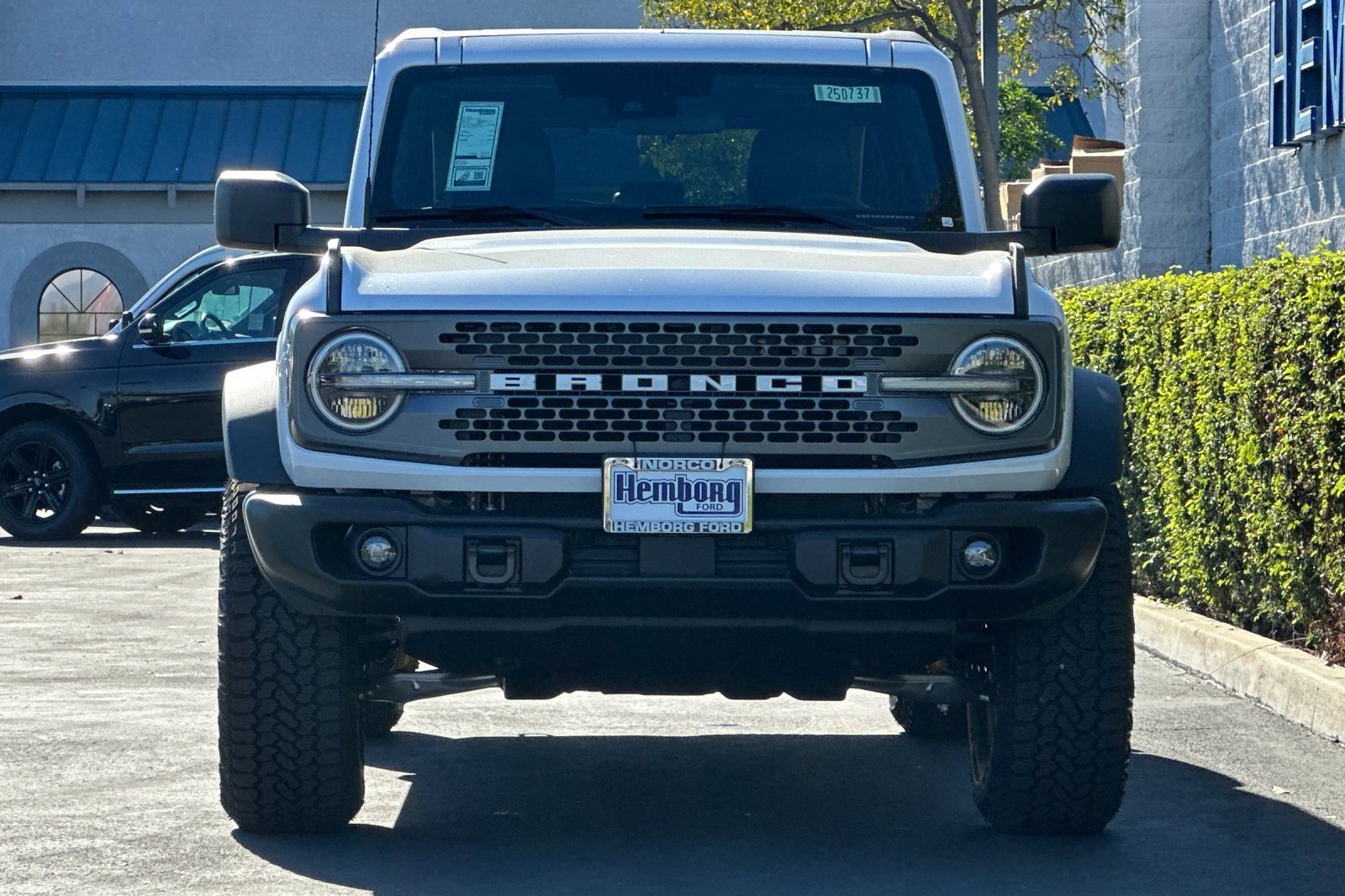New 2025 Ford Bronco Badlands w/ Sasquatch Package image 9