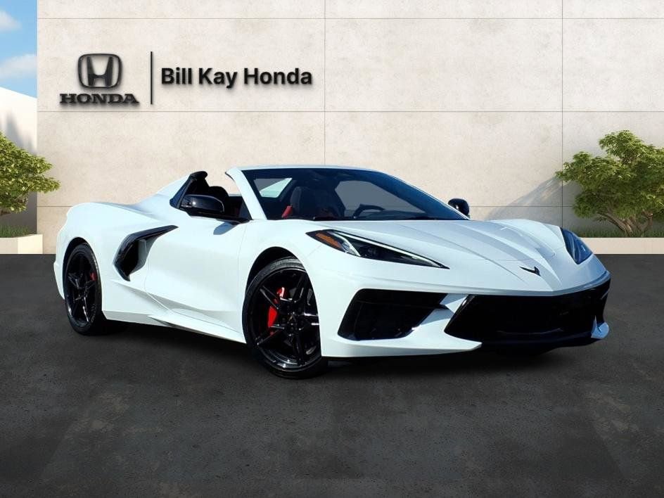 Used 2024 Chevrolet Corvette Stingray Preferred Conv w/ Battery Protection Package image 1