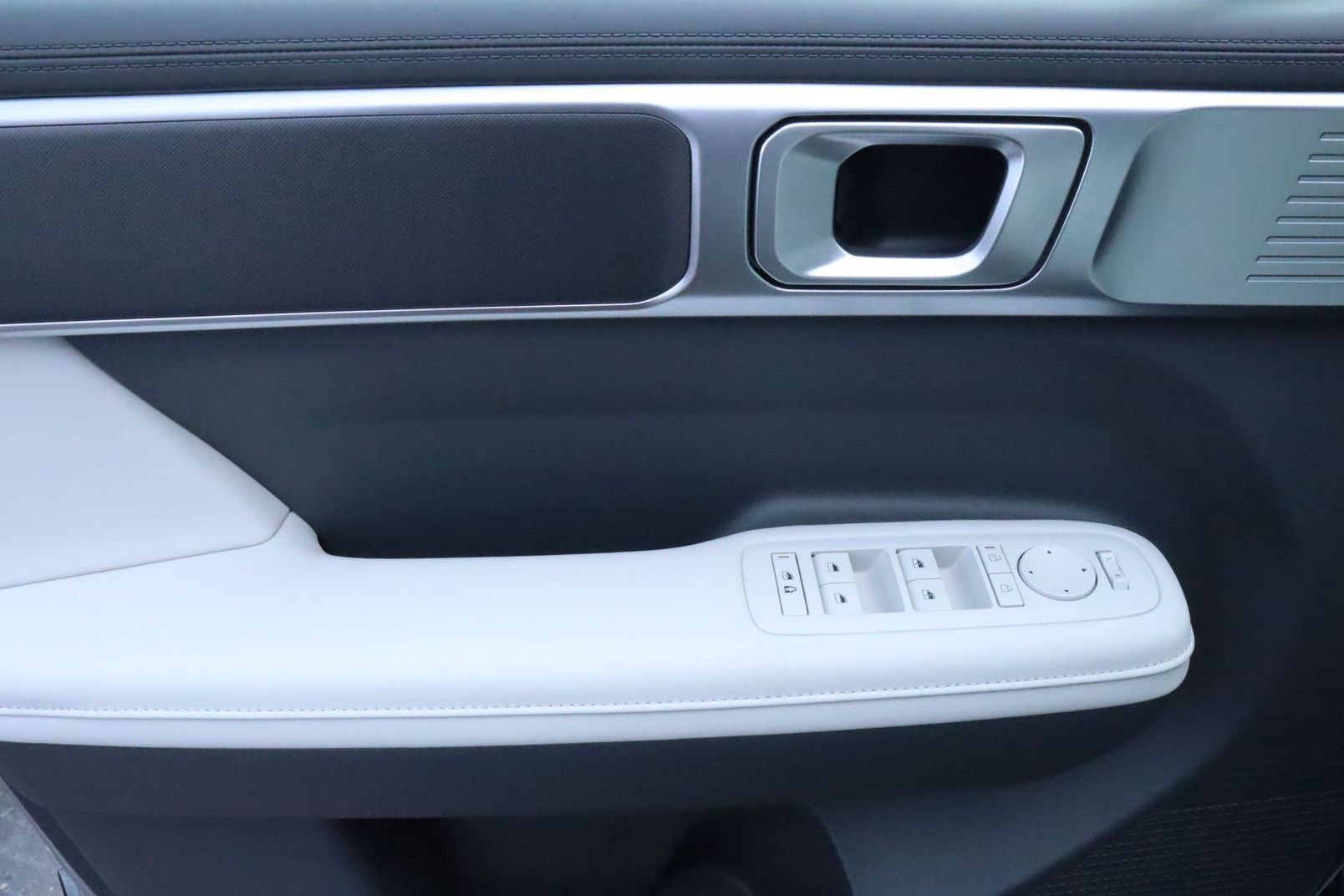 New 2026 Hyundai Santa Fe SEL image 20