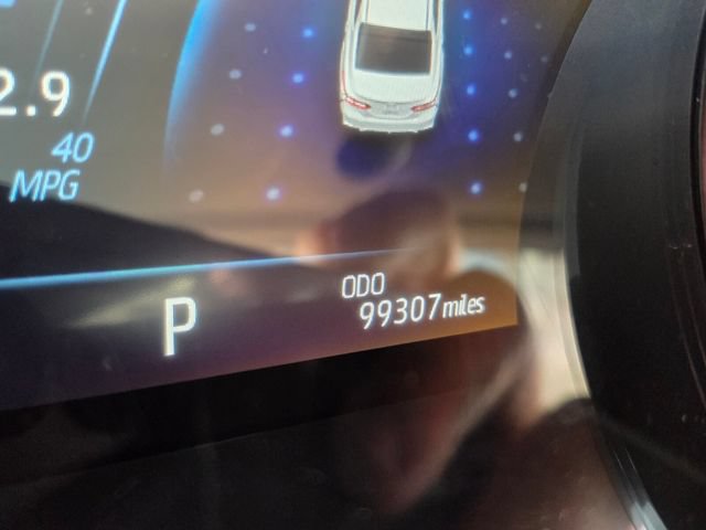 Used 2019 Toyota Camry XSE FWD image 32