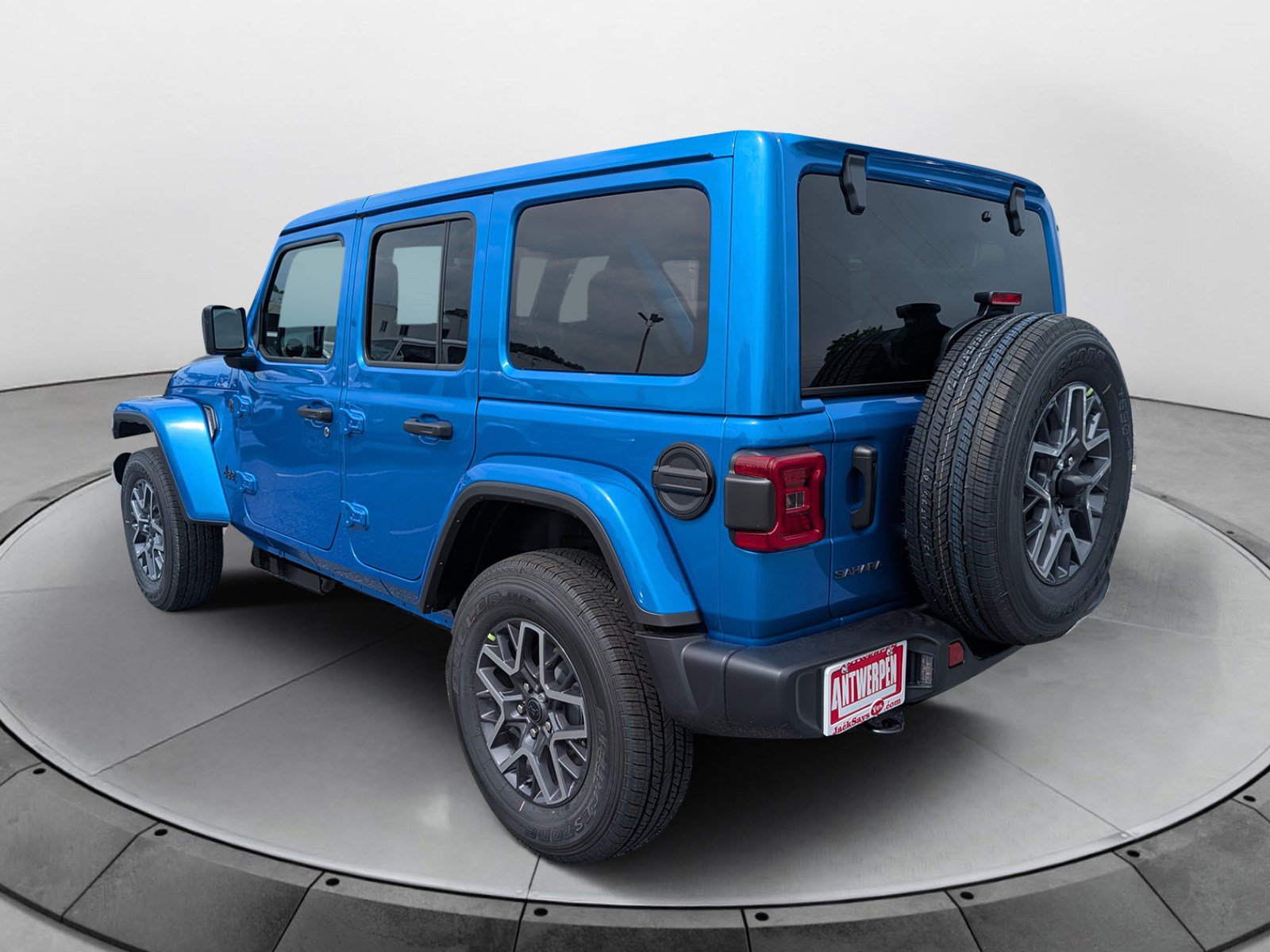 New 2026 Jeep Wrangler Unlimited Sahara w/ Technology Group AWD/4WD image 5
