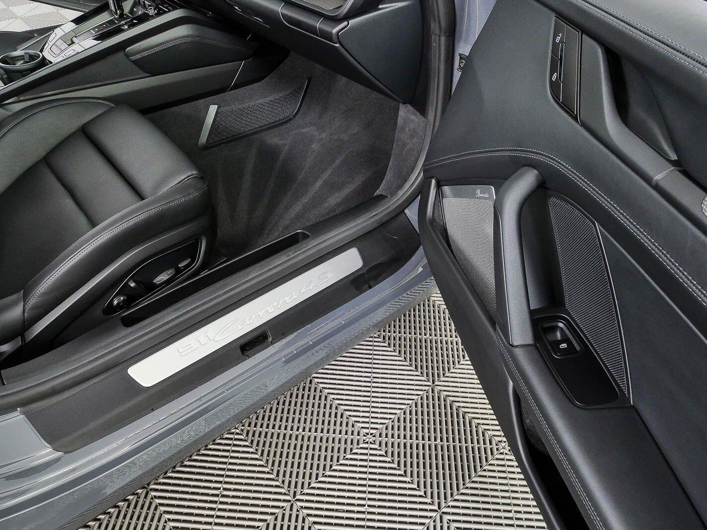 Certified 2026 Porsche 911 Carrera 4S AWD/4WD image 23