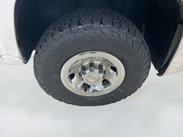 Used 2007 Chevrolet Silverado 3500 W/T w/ Snow Plow Prep Package image 15