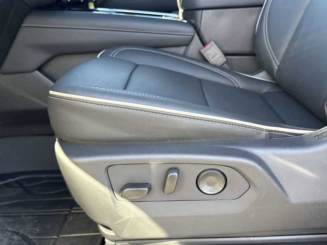 New 2026 Chevrolet Tahoe Premier RWD image 22