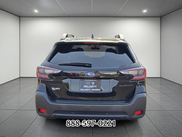 Used 2025 Subaru Outback Onyx Edition AWD/4WD image 4
