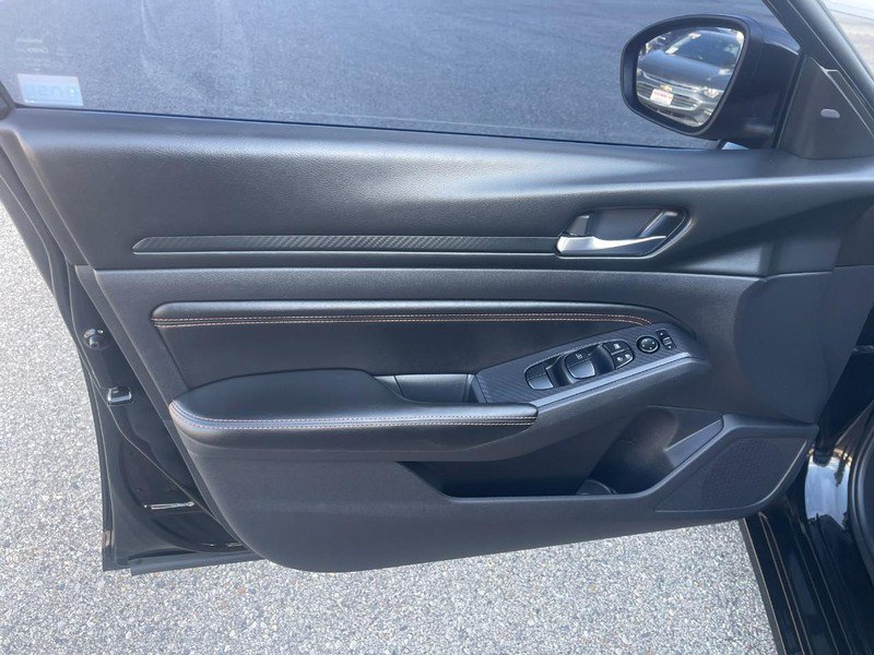 Used 2019 Nissan Altima 2.5 SR FWD image 18