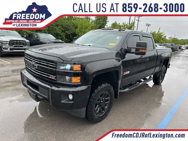 Used 2018 Chevrolet Silverado 2500 LT w/ Midnight Edition AWD/4WD image 1