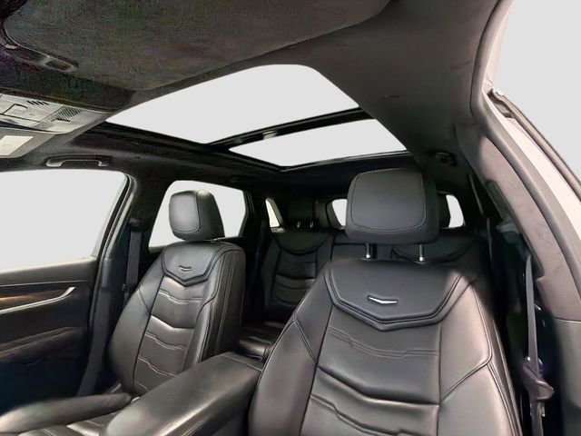 Used 2018 Cadillac XT5 Platinum w/ Driver Assist Package image 20