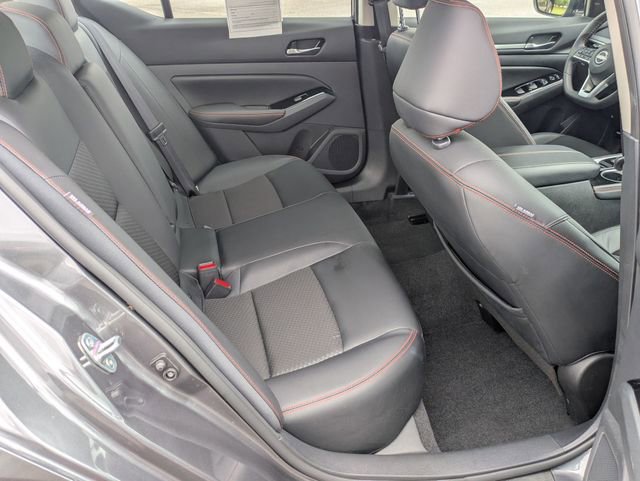 Used 2024 Nissan Altima 2.5 SR AWD/4WD image 25