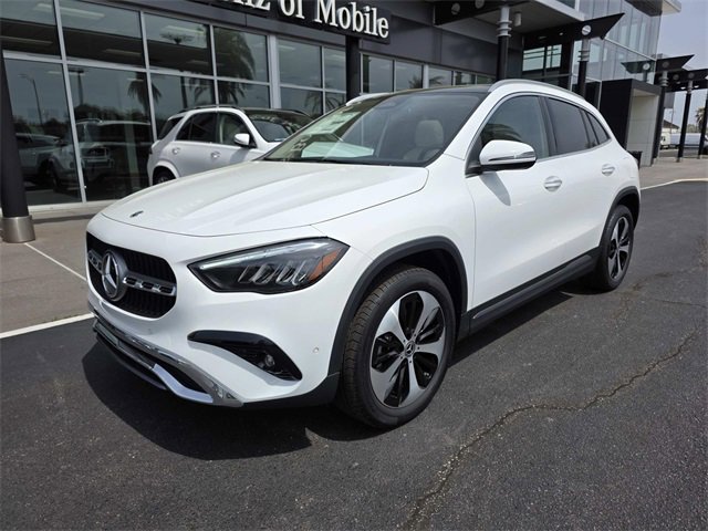 New 2025 Mercedes-Benz GLA 250 image 2