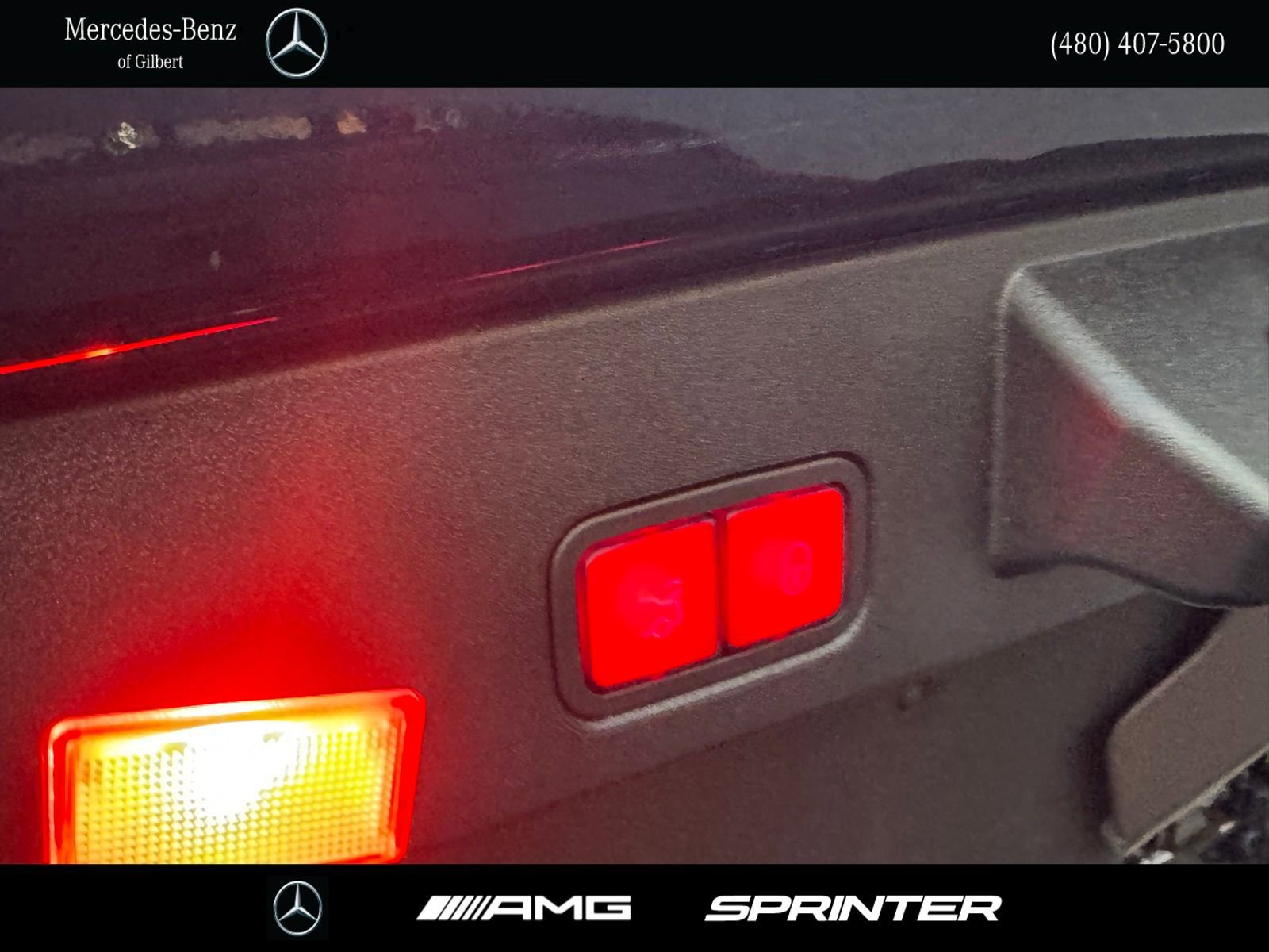 Used 2016 Mercedes-Benz SL 550 image 10