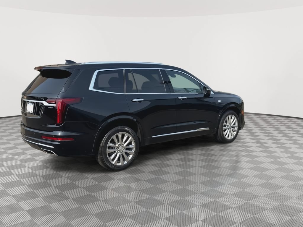 Used 2023 Cadillac XT6 Premium Luxury w/ Technology Package AWD/4WD image 8