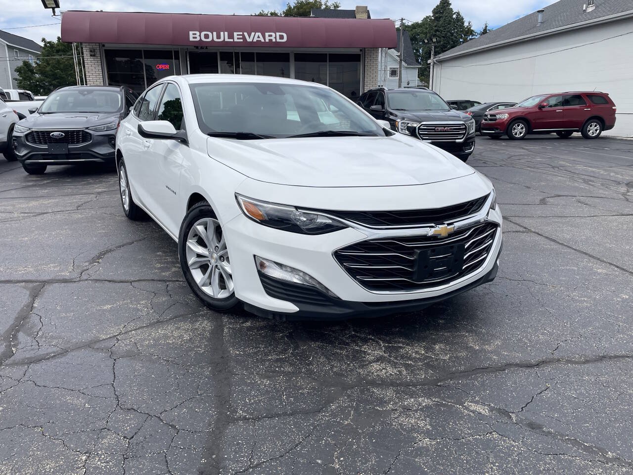 Used 2024 Chevrolet Malibu LT
