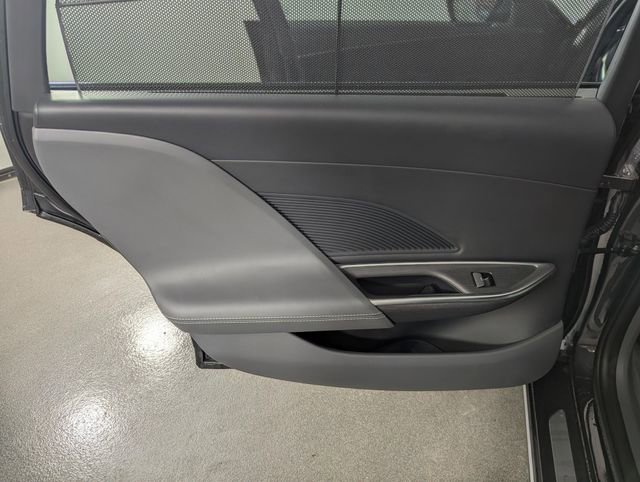 Used 2022 Lucid Air Grand Touring image 18