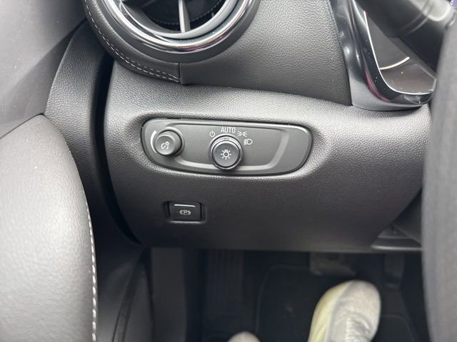 New 2026 Chevrolet Blazer LT w/ LPO, Black Sport Package image 21