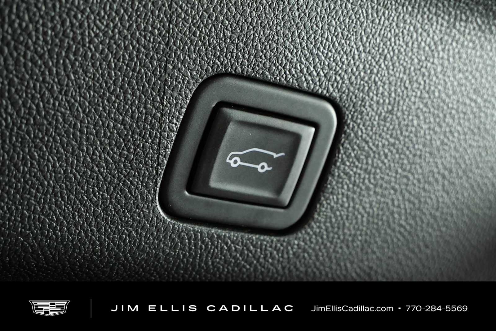Certified 2024 Cadillac Escalade Sport AWD/4WD image 35