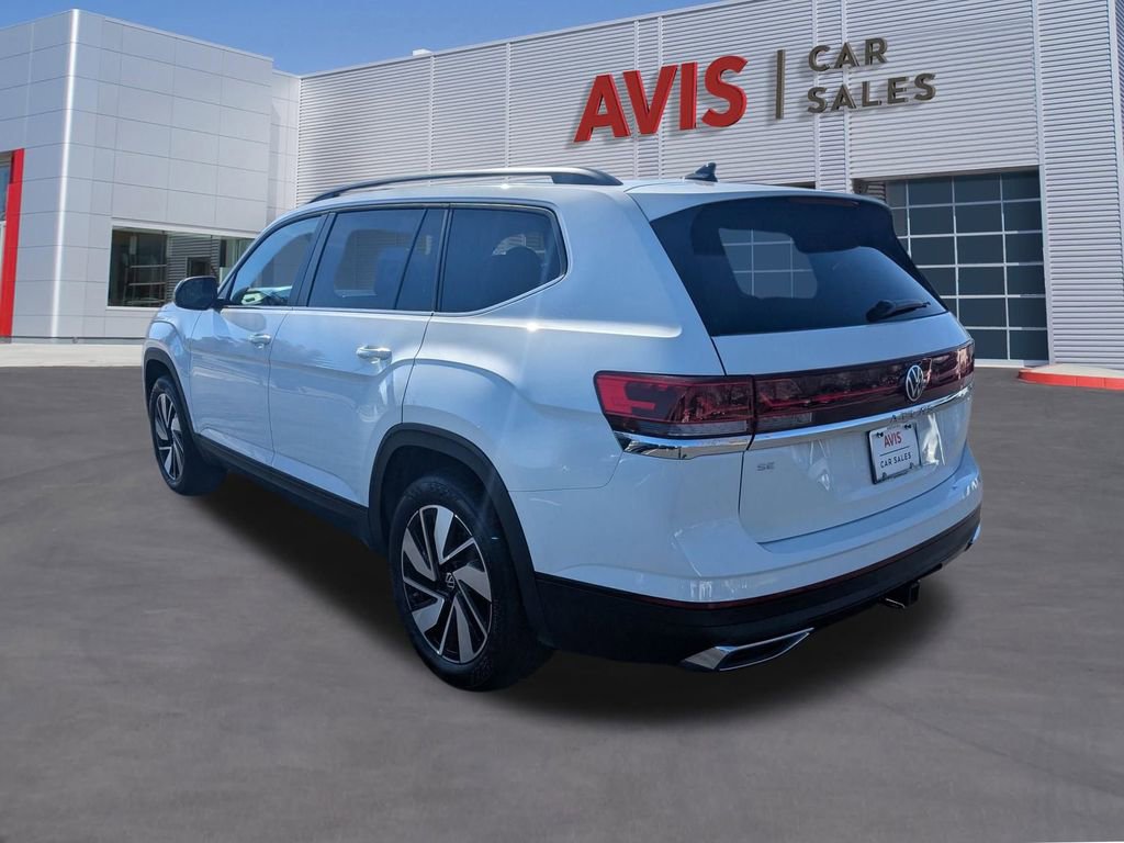 Used 2025 Volkswagen Atlas SE image 9