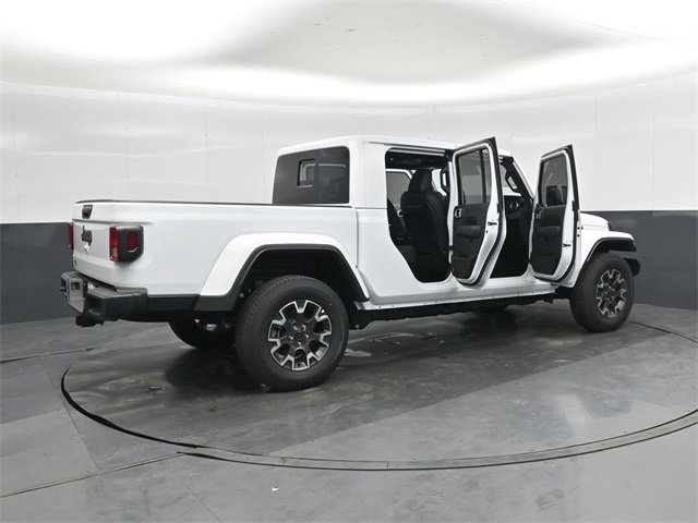 New 2025 Jeep Gladiator Sport w/ Premium Package image 45