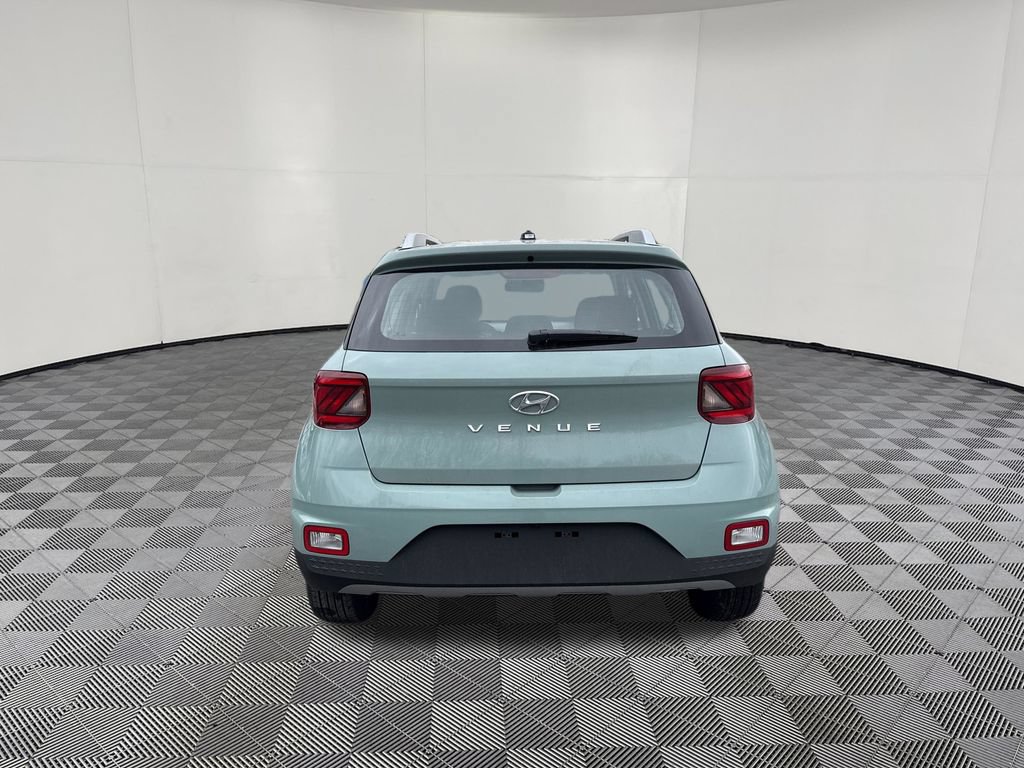 New 2026 Hyundai Venue SEL FWD image 10
