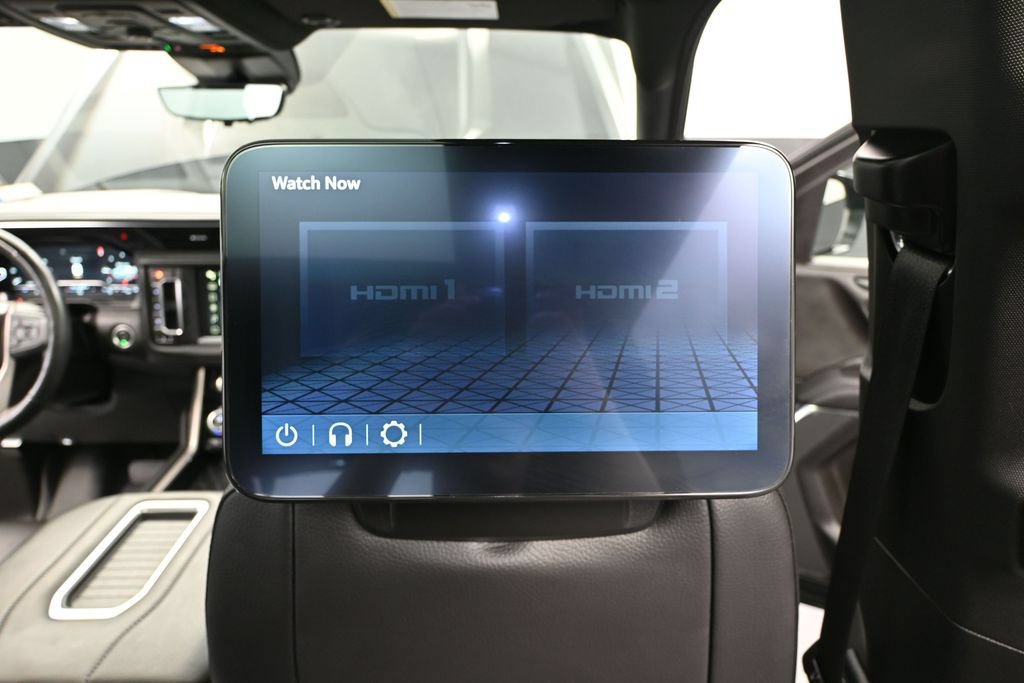 Used 2024 GMC Yukon Denali w/ Denali Reserve Package AWD/4WD image 45