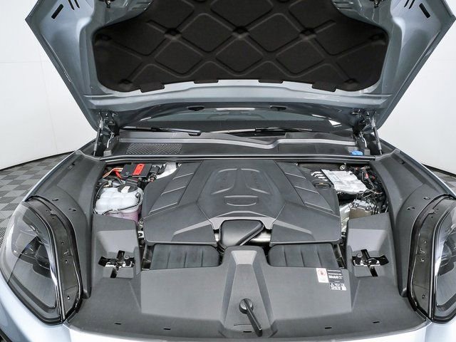 New 2026 Porsche Cayenne image 36
