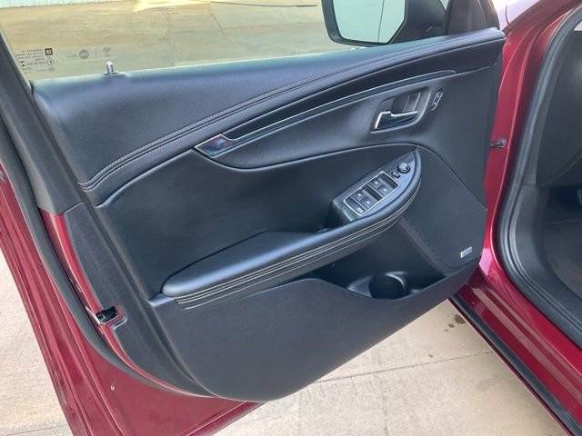 Used 2016 Chevrolet Impala LT w/ Leather Package image 4